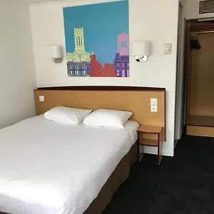 *** Hotel Kyriad Direct Marseille Ouest - France