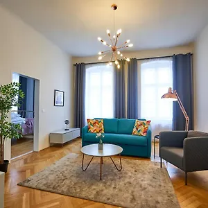 Fancy For 5 With Self-check-in At Spittelberg Vienna