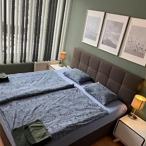 https://apartment-mischa.innsbruckaustriahotels.com