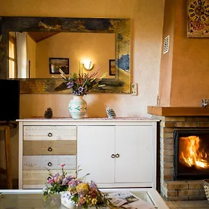 cal-jan-i-casa-rural-moli-de-fornols.catalonia-hotels.com/