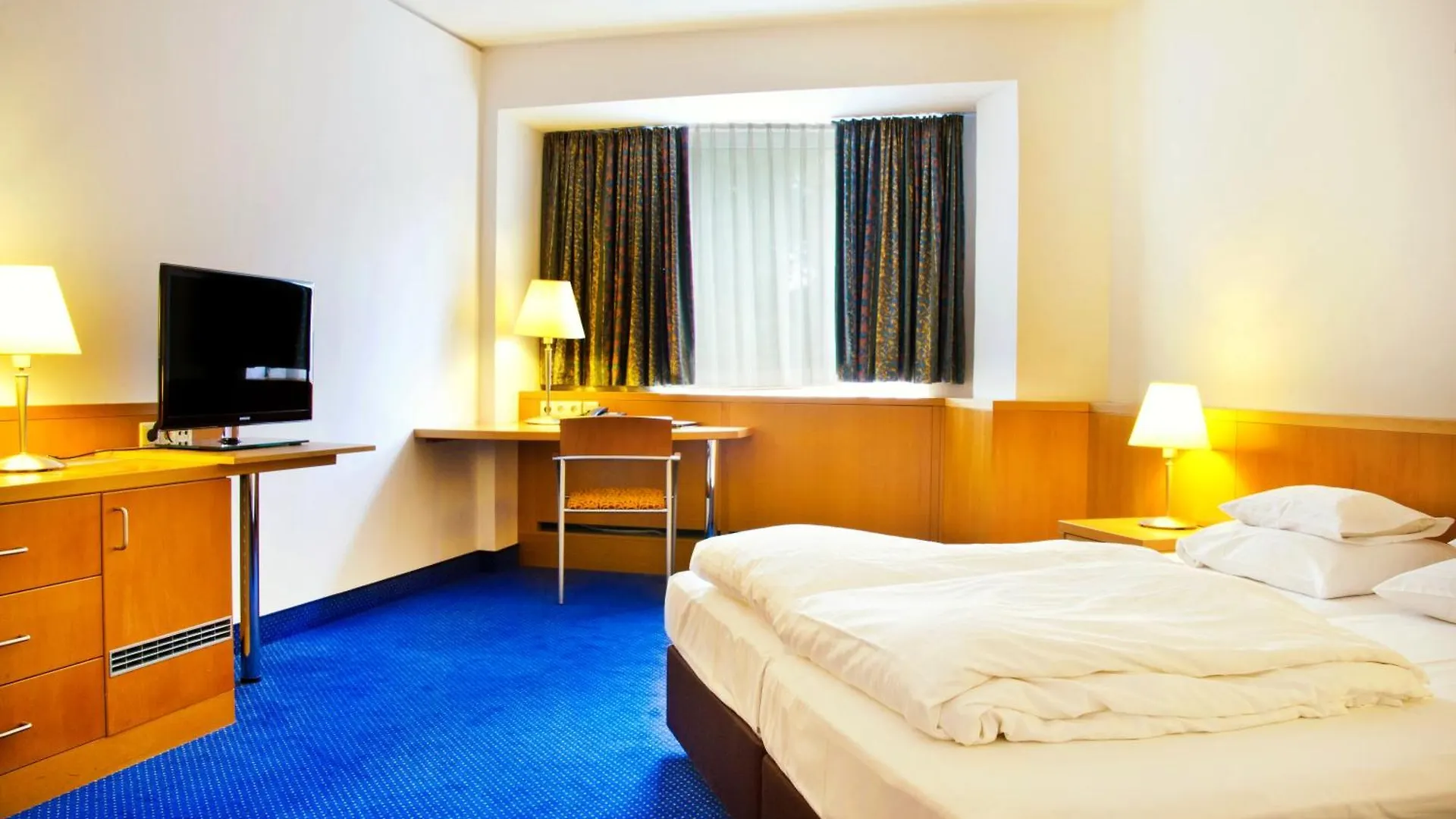 Hotel Strudlhof Wenen 4*,  Oostenrijk