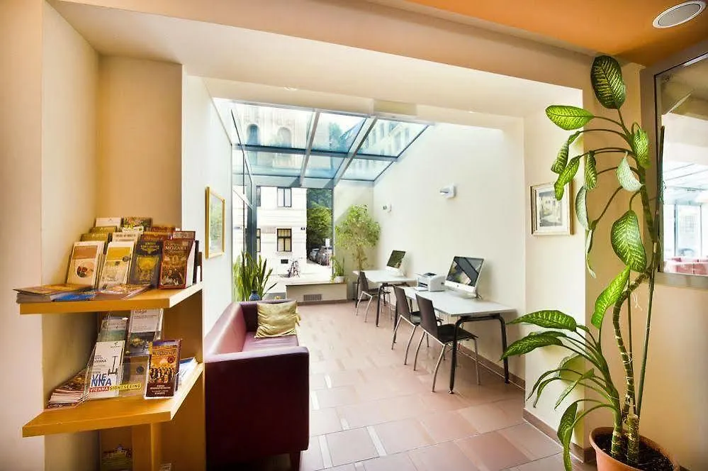 Hotel Strudlhof וינה אוסטריה